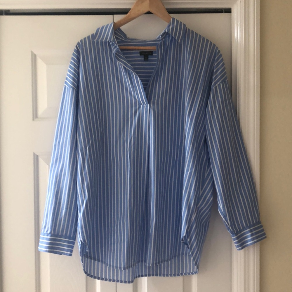 A tunic popover by Talbots M, very cute